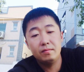 Евгений, 41 год, 천안시