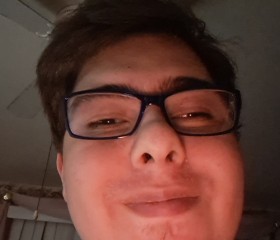 Cesar, 26, Chicago