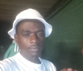 Paulus, 28, Oshakati