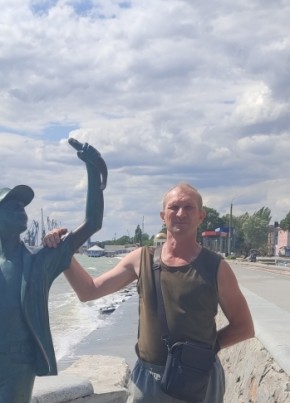 Dmitriy, 52, Ukraine, Volnovakha