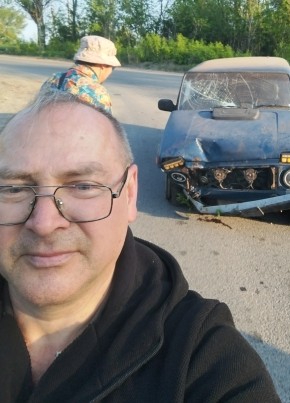 Рома из Каменск-Шахтинския 46 лет