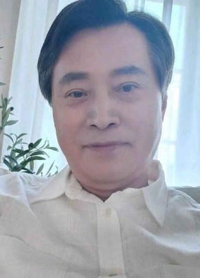 Zhang, 58, Nigeria, Lagos