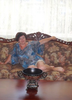 Лариса, 55, Россия, Череповец