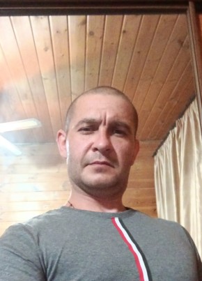 Роман, 40, Россия, Бутурлиновка