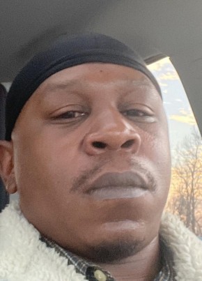 Derrick, 42, United States of America, Dublin (State of Ohio)