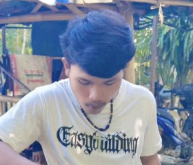 เบส, 18, Chawang
