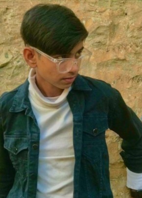 Arshan, 18, India, Indore