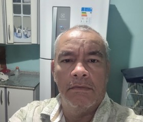 Vitor, 59 лет, Guarulhos
