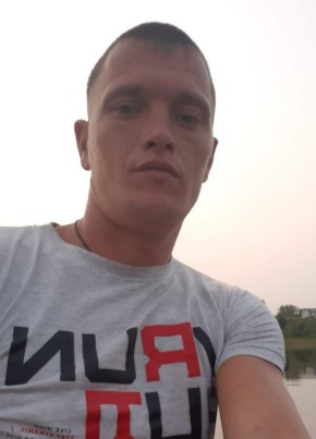 Максим, 39, Россия, Тавда