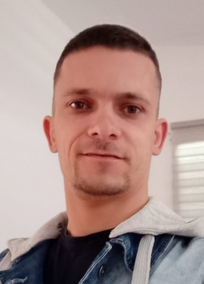 Олександр, 37, Česká republika, Humpoletz