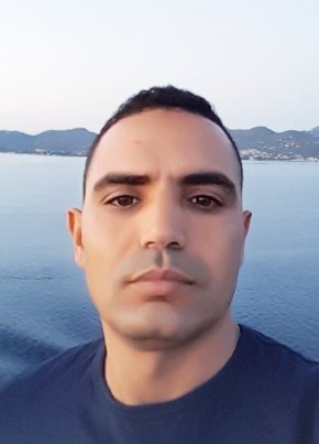 Ahmed Ahmed, 39, Repubblica Italiana, Sassari