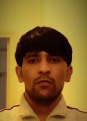 Hashim Khan, 20, République Française, Brest