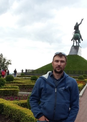 Кирилл, 42, Россия, Ханты-Мансийск