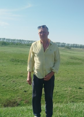 Илья из Ульяновска 58 лет