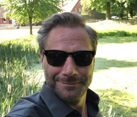 Andrei, 44, Moscow