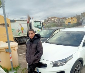 أحمد محمد, 19, Rome