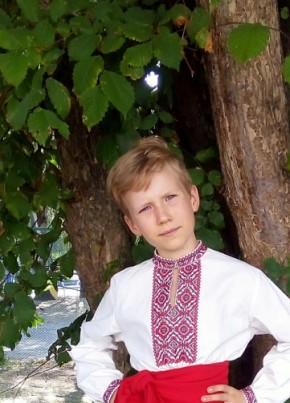Денис, 21, Україна, Миргород