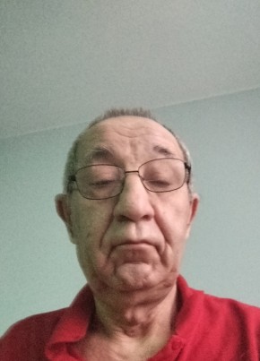 Николай из Лазаревское 74 года