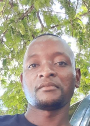 Arlindo Zivane, 37, República de Moçambique, Lourenço Marques