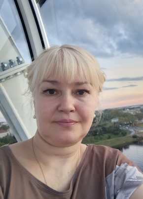 Ирина из Пскова 47 лет