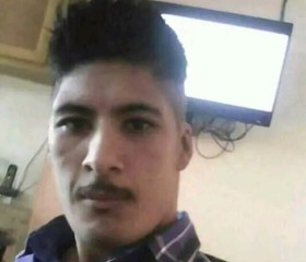 Gustavo, 30, Victoria de Durango
