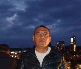 Alisher, 44, Russelsheim