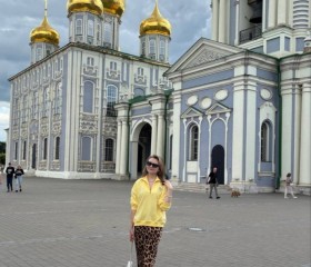 Elena, 39, Moscow