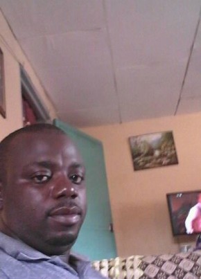 Luc, 22, République Gabonaise, Libreville