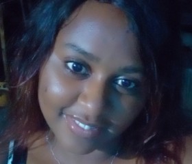 Yannicka, 25, Fianarantsoa