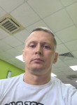 Anton, 45, Moscow