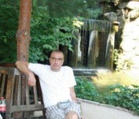 Александр, 55 лет, Харків