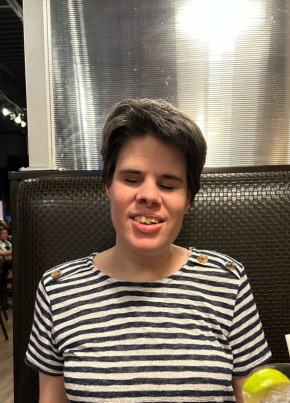 Amber из Brantford 40 лет
