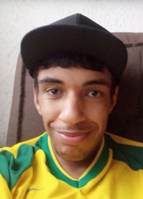 Jonathan Breno d из Itapecerica da Serra 24 года