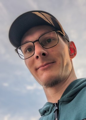 Сергей из Надыма 34 года
