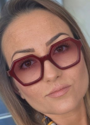 Екатерина из Саратова 35 лет