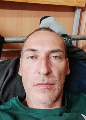 Антон, 47, Россия, Сургут
