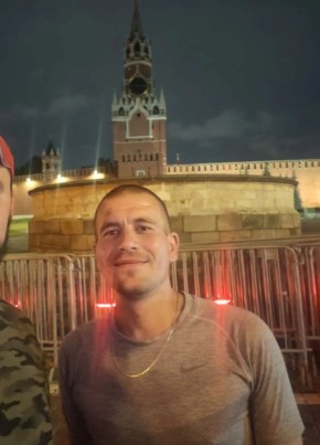 Дмитрий Елисеев из Челябинска 34 года