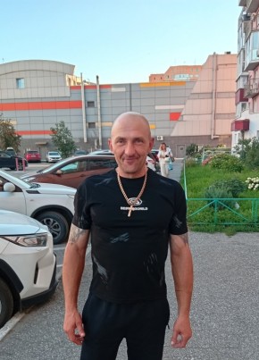 Олег из Новокузнецка 46 лет