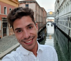 Artyem, 25, Munich