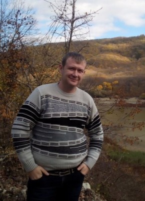 Александр, 40, Россия, Новороссийск