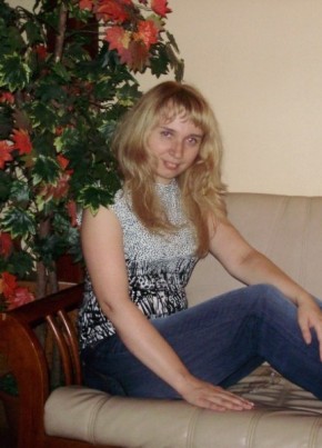 Люба, 41, Россия, Новосибирск