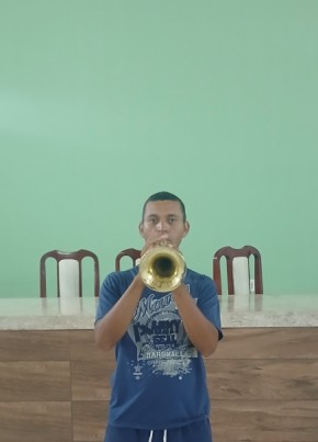 Adriano из Natal 21 год
