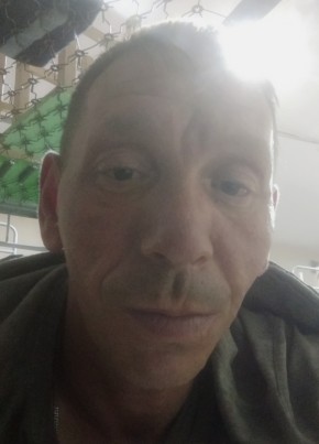 Сергей из Соликамска 44 года