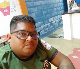 Miguel, 33, Santa Elena de Uairen