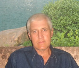 Олег, 56 лет, Харків
