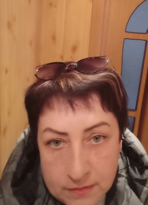 Инна, 51, Россия, Узловая