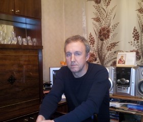 валерий, 59, Velsk