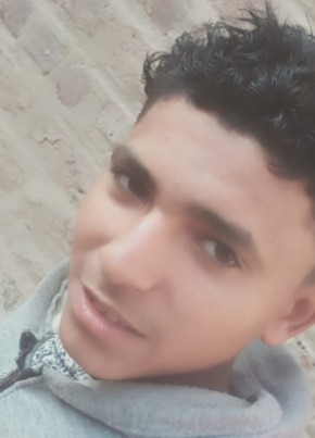 محمد وحيد, 18, جمهورية مصر العربية, القاهرة