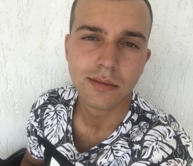 Богдан, 23 года, Севастополь