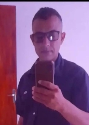 Henrique из Aracati 42 года